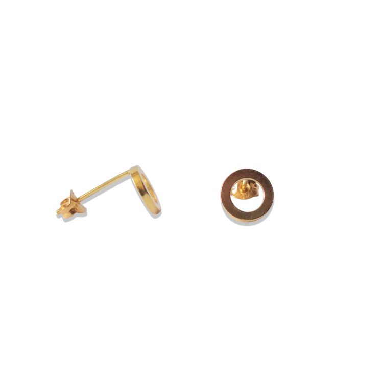 18k yellow gold nought stud earrings - on white background
