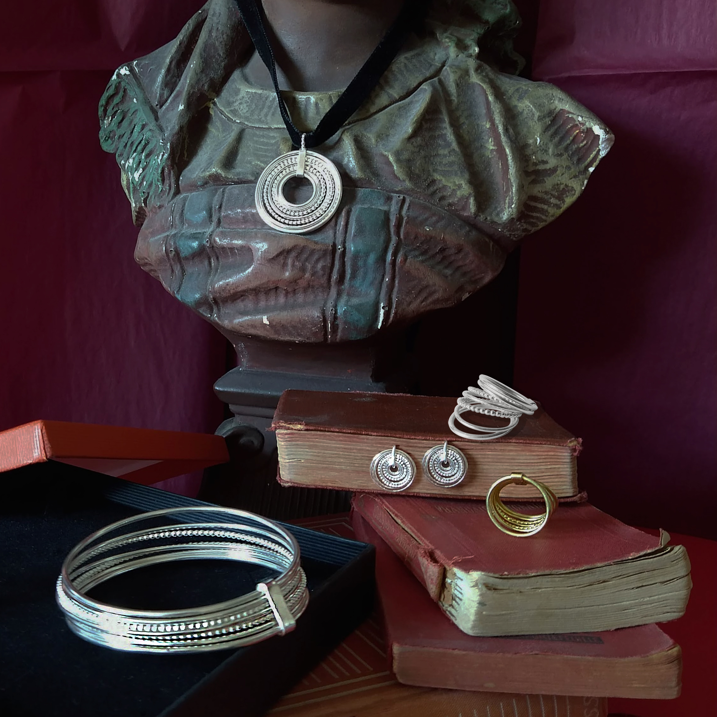 Scheherazade jewellery capsule collection - gold and silver jewellery pieces as still life painting