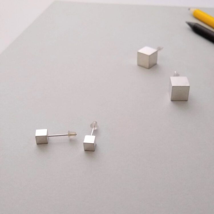 Silver-Cube-Stud-Earrings-collection by Essemgé - - MINI and MAXI sizes - on grey background
