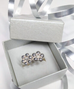 Flower Power ring set by Essemgé