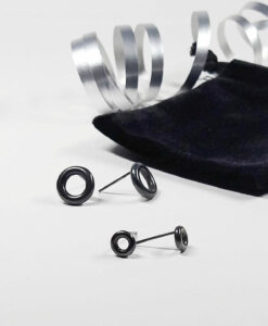 Black Torus stud earrings set by Essemgé