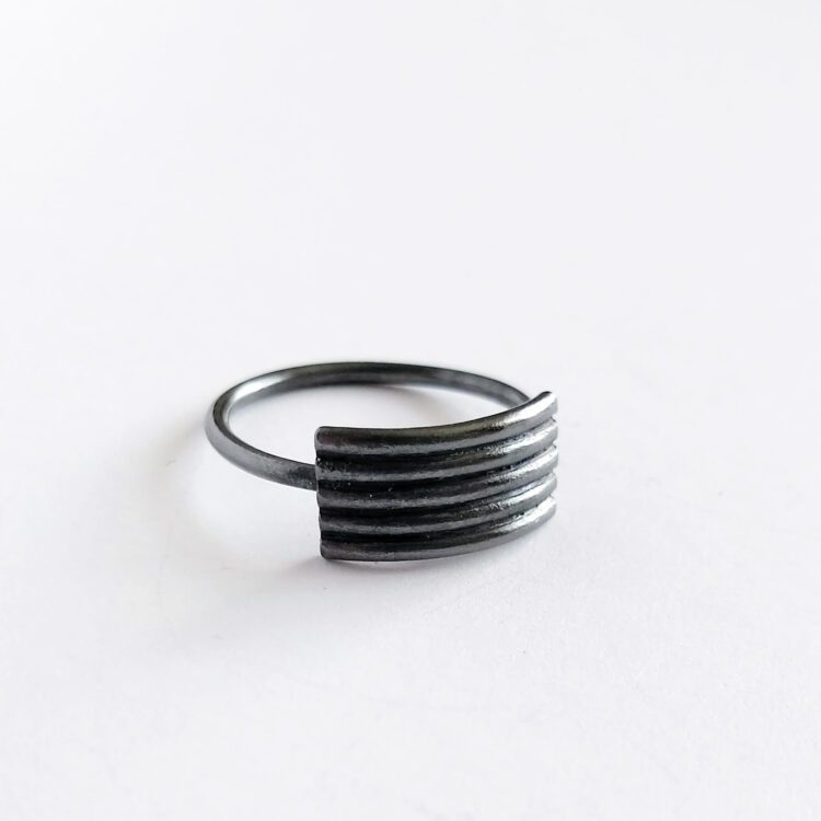 Silver Stripes Ring - MIDI size variation - oxidised silver - by Essemgé - on white background