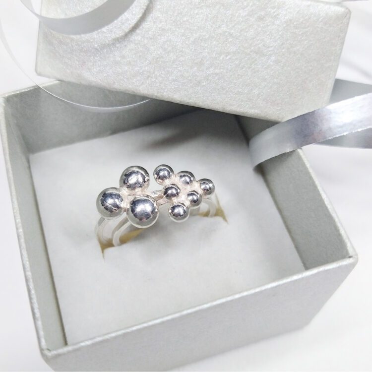 Night & Day Caviar Rings Set by Essemgé - 2 stacking silver rings in a gift box